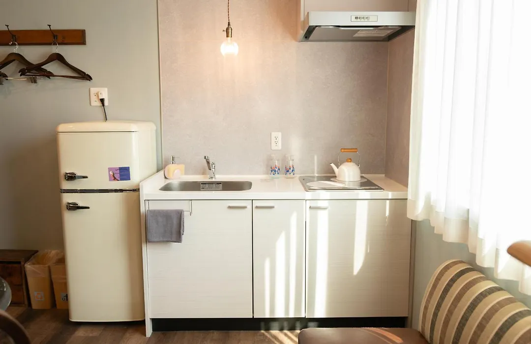 7 Rooms Hotel & Cafe - ディズニーと空港までバス1本 - 全室キッチン付き-1