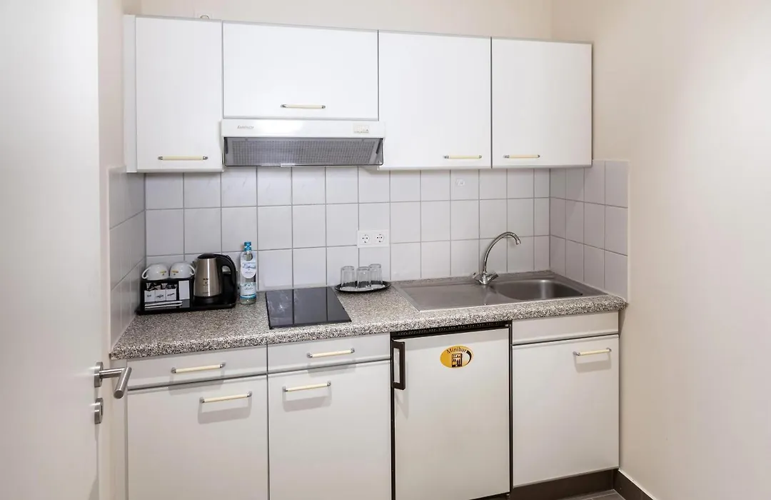 Best Western Hotel Dreilaenderbruecke Weil Am Rhein / Basel-1