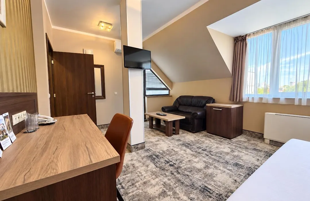 Business Hotel Plovdiv - Central Location-1