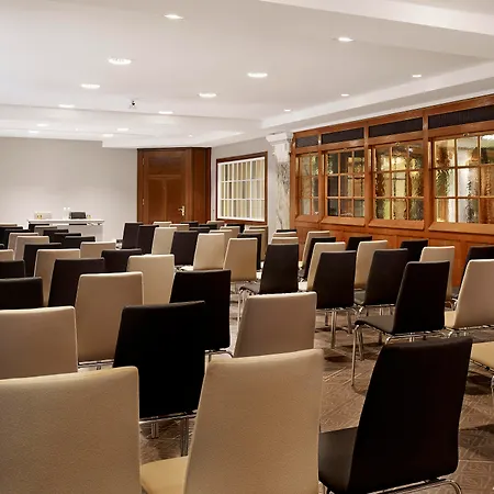 Reichshof Hotel Hamburg-3