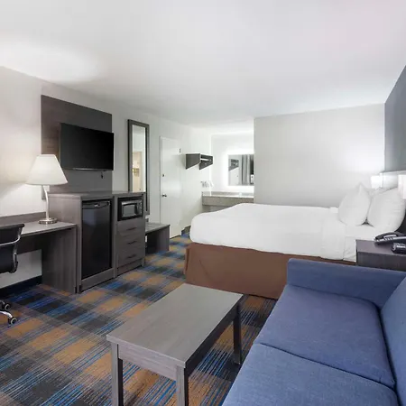 Downtown Inn & Studio Suites-2