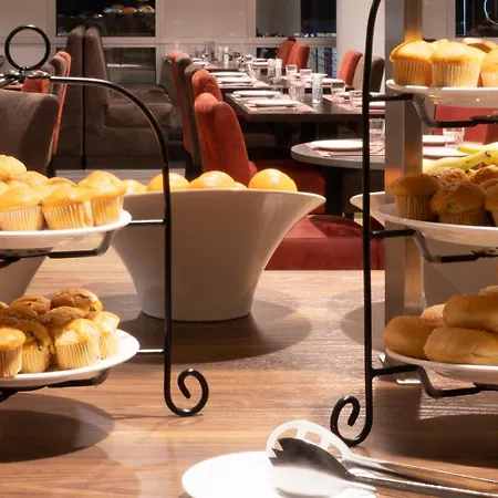 Plaza Premium Almere-2