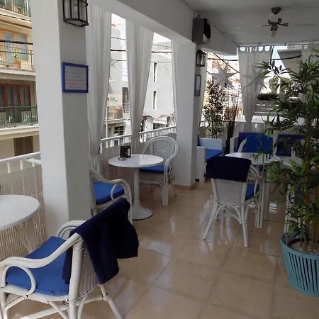 Hostal Villa Maruja-3