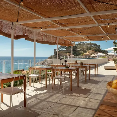 Elisabeth By The Sea Hotel-3