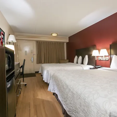 Red Roof Inn Plus+ Pittsburgh South - Airport-2