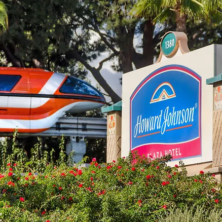 Howard Johnson By Wyndham Anaheim Hotel And Water Playground-2