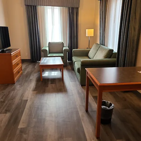 La Quinta Inn By Wyndham Farmington-3