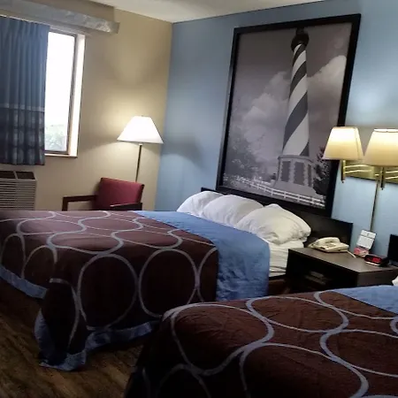 Super 8 By Wyndham Greenville-3