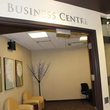 Ramada Plaza By Wyndham Regina Downtown-2