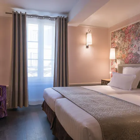 Crystal Hotel-2