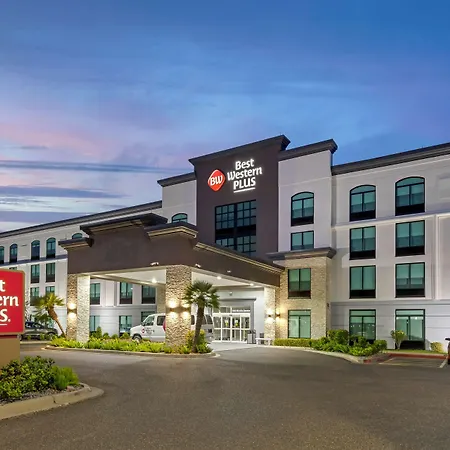 Best Western Plus Mcallen Airport Hotel-2