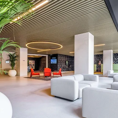 Park Inn By Radisson Danube Bratislava-3