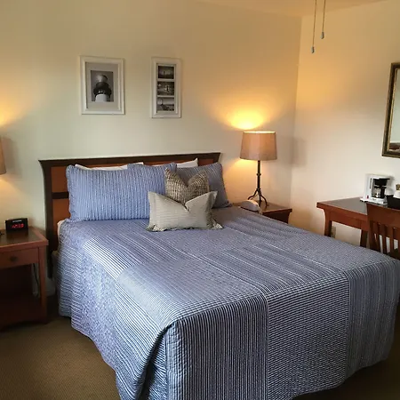 Surf & Sand Inn-3