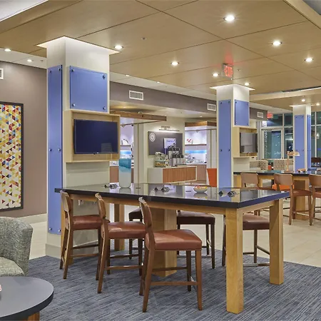 Holiday Inn Express & Suites - Hermiston Downtown By Ihg-3