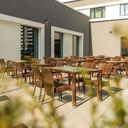 Novotel Duesseldorf Airport-2