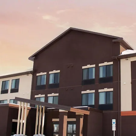 Comfort Inn & Suites Grand Forks Near Alerus Center-3