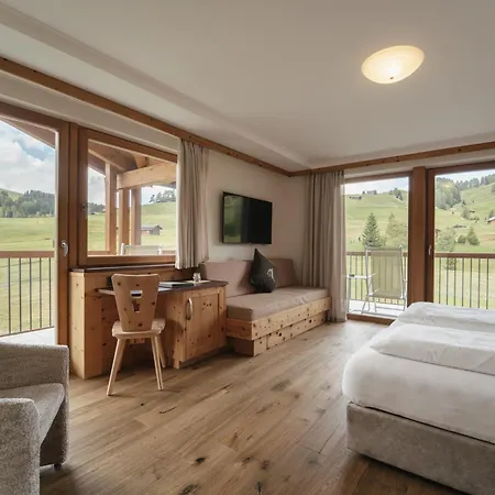 Brunelle Seiser Alm Lodge-2