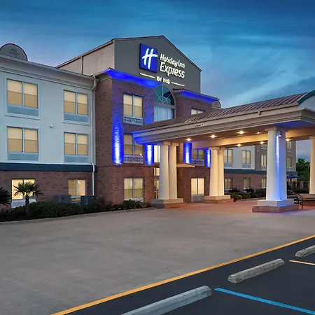 Holiday Inn Express & Suites Alexandria By Ihg-3