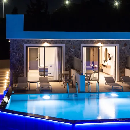Zoes Hotel & Suites-2