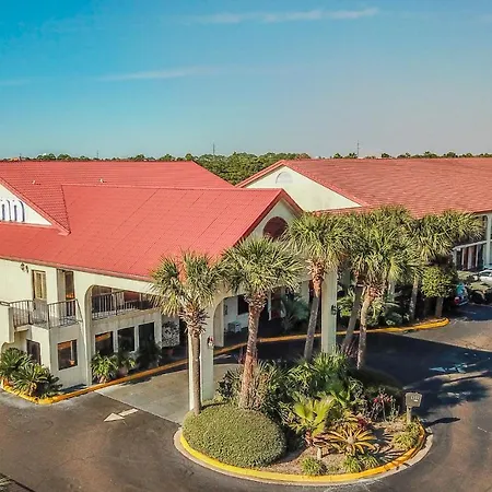 Days Inn By Wyndham Destin-2