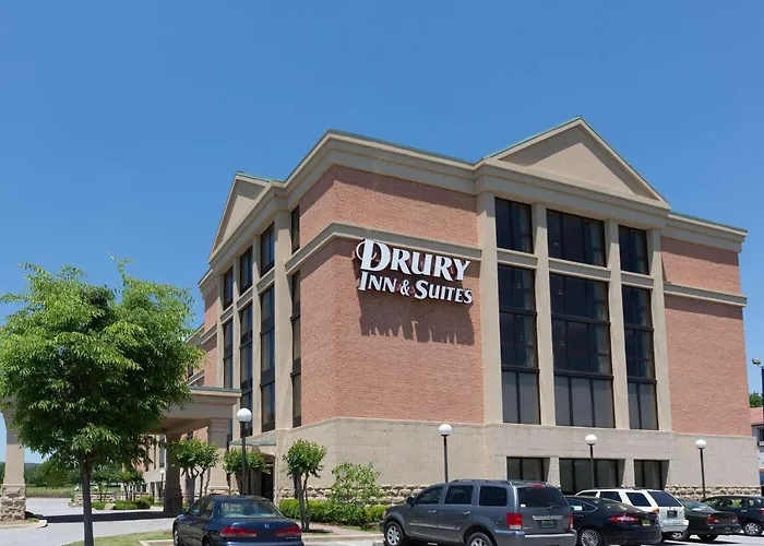 Drury Inn & Suites Birmingham Lakeshore Drive