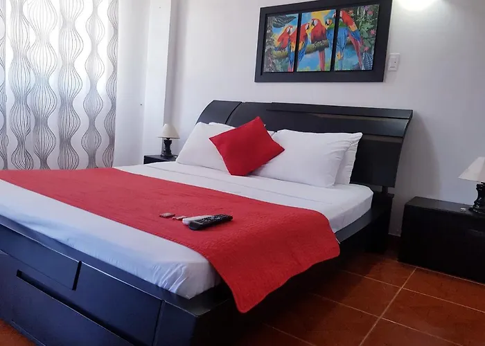 Hotel Media Luna Santa Marta 