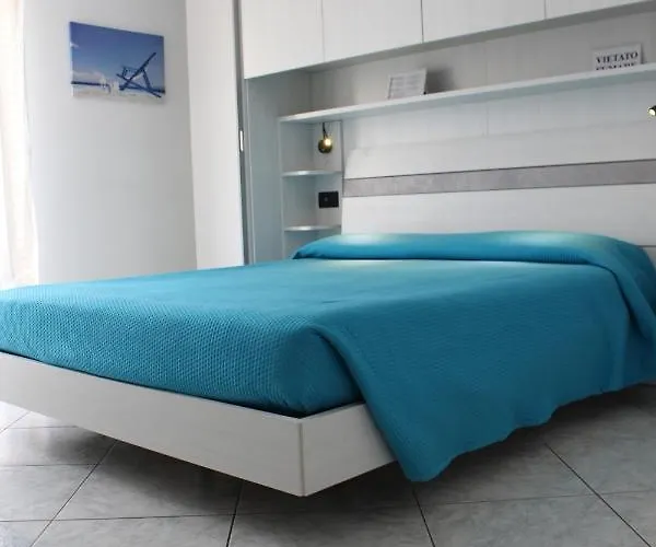 SoleLunaMare Guest House