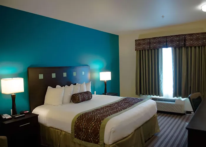 Best Western Plus Desoto Inn & Suites