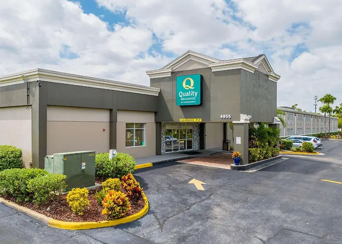 Quality Inn & Suites Near Fairgrounds & Ybor City Tampa