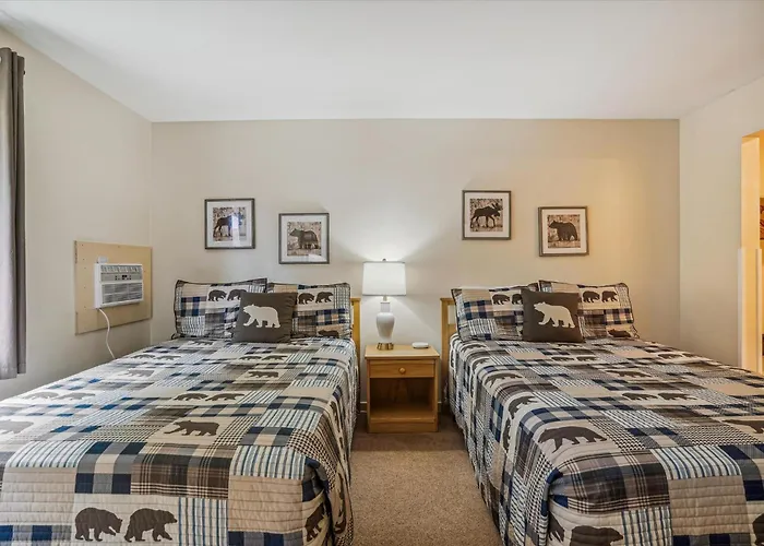 Cedarbrook Deluxe One Bedroom Suite With Outdoor Heated Pool 21416