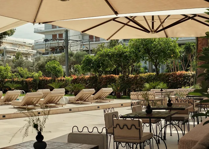 Golden Sun Hotel