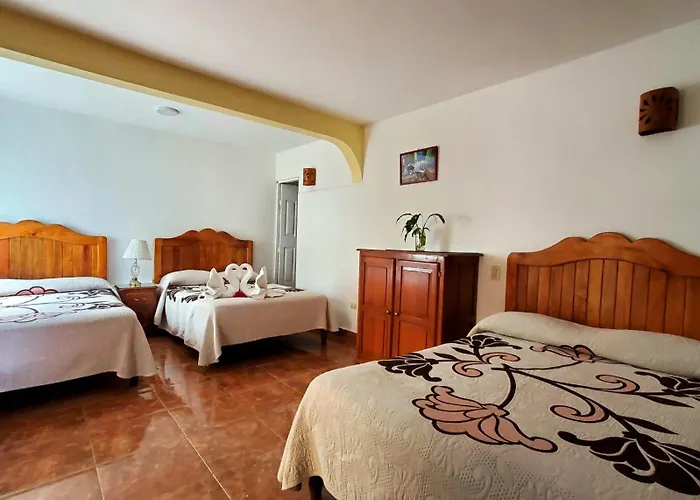 Hotel Posada Camelinas Patzcuaro