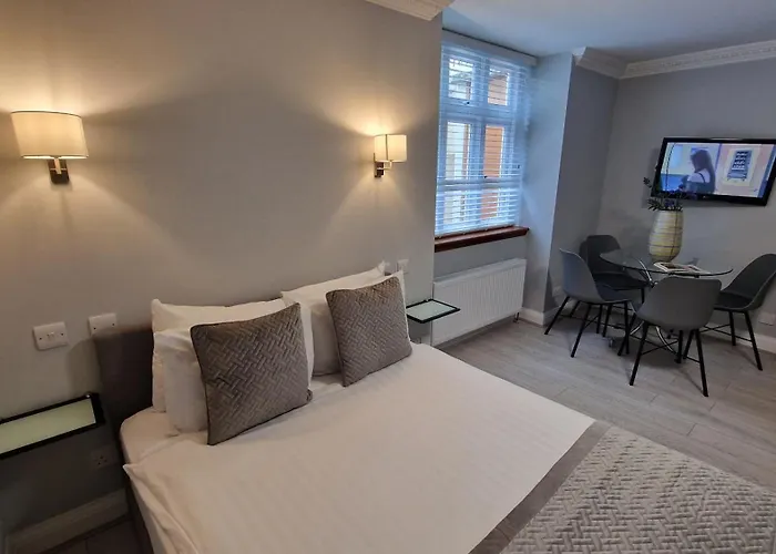 Aspen Hotel London