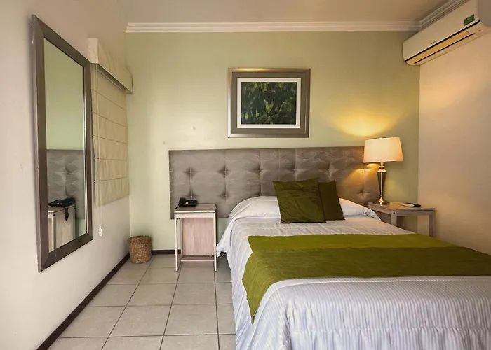 Hotel La Casa De Maria
