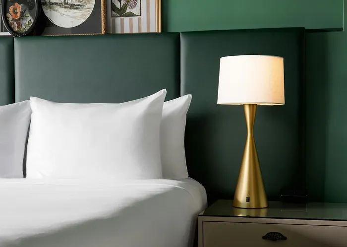 Hotel Tonnelle New Orleans, A Tribute Portfolio Hotel