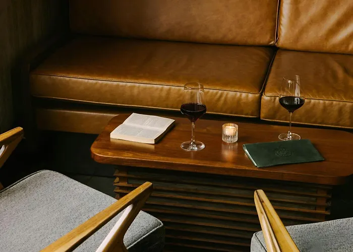 Henri On 24 Hotel Chelsea, Sonder By Marriott Bonvoy