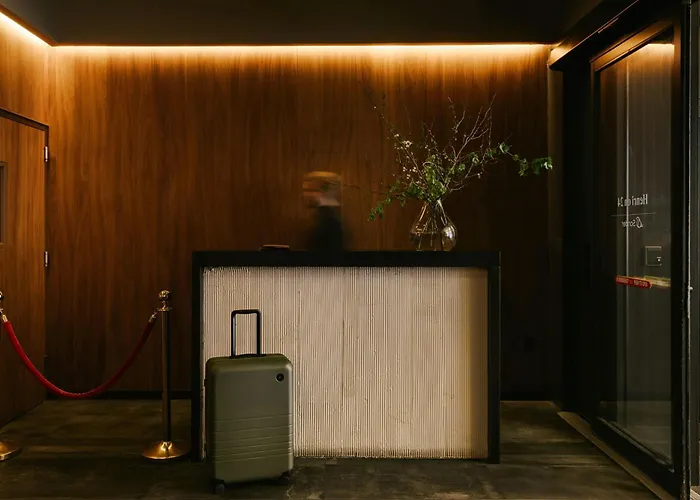 Henri On 24 Hotel Chelsea, Sonder By Marriott Bonvoy
