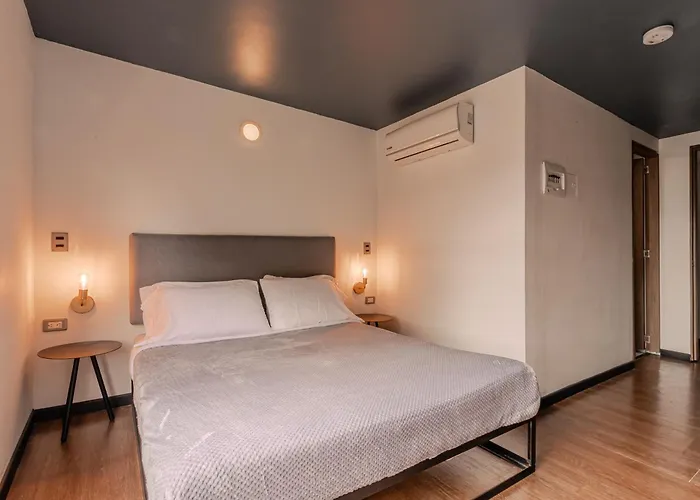 Hotel Soy Local Parque La 93 Bogotá