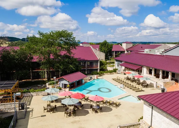 Y O Ranch Hotel And Conference Center