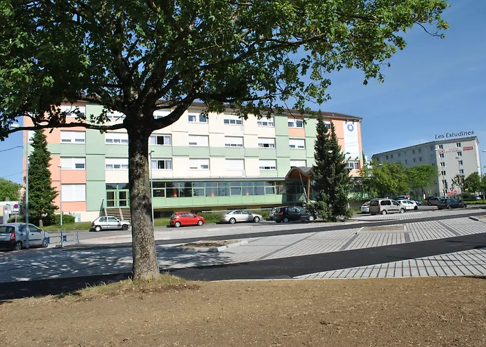 Ethic Etapes Dijon Accueil 24H24 Et Parking Gratuit
