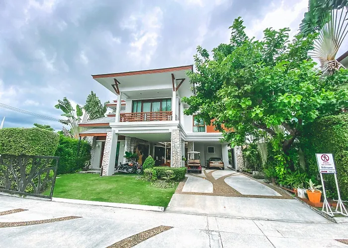 Royal Sammuk Villa