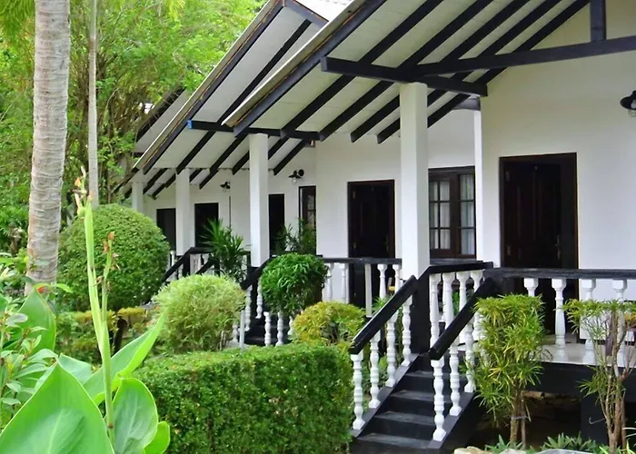 Hotel Flower Garden