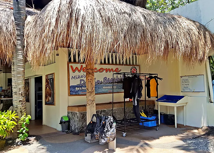 Mike'S Dauin Dive Resort