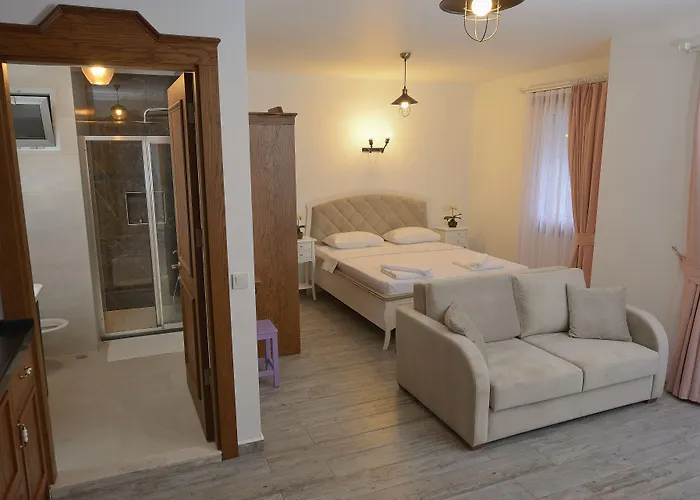Brothers Cesme Hotel