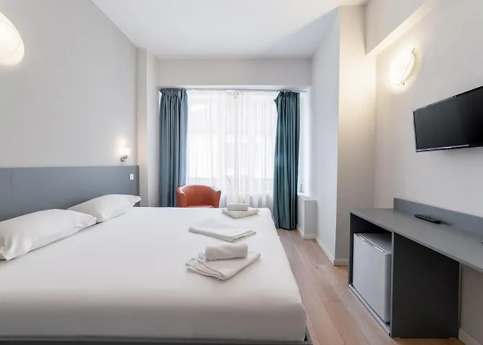 Elizeu Hotel