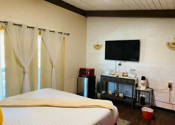 Sequoia Village Three Rivers