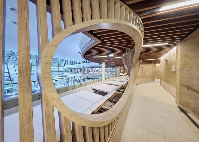 Aqua Dome 4 Sterne Superior Hotel & Tirol Therme Laengenfeld