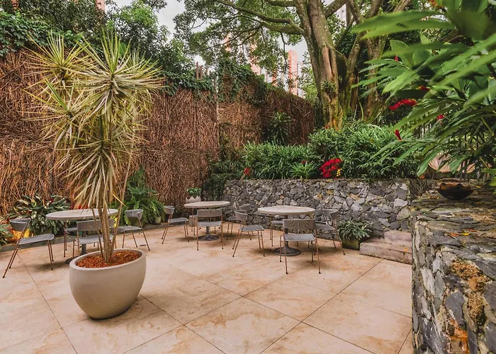 V Grand Hotel, A Member Of Radisson Individuals Medellín