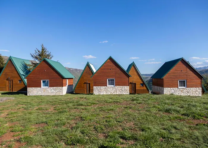 Rural Resort Tron