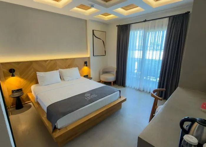 Leone Cunda Edition Otel